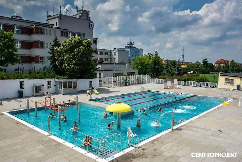 Apartment Spacious Flat Near City Center Prague Czech Republic